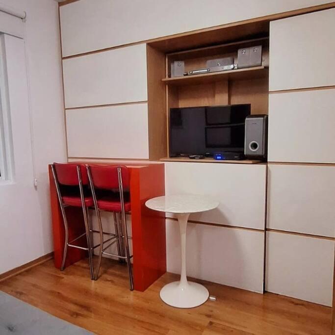 Studio Mobiliado - Flat 400mts Av. Paulista Apartamento